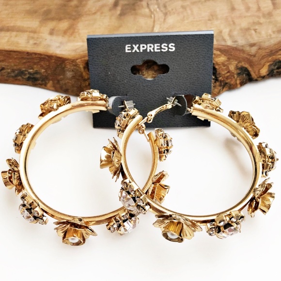 Express Jewelry - Express gold pearl flower hoop earrings